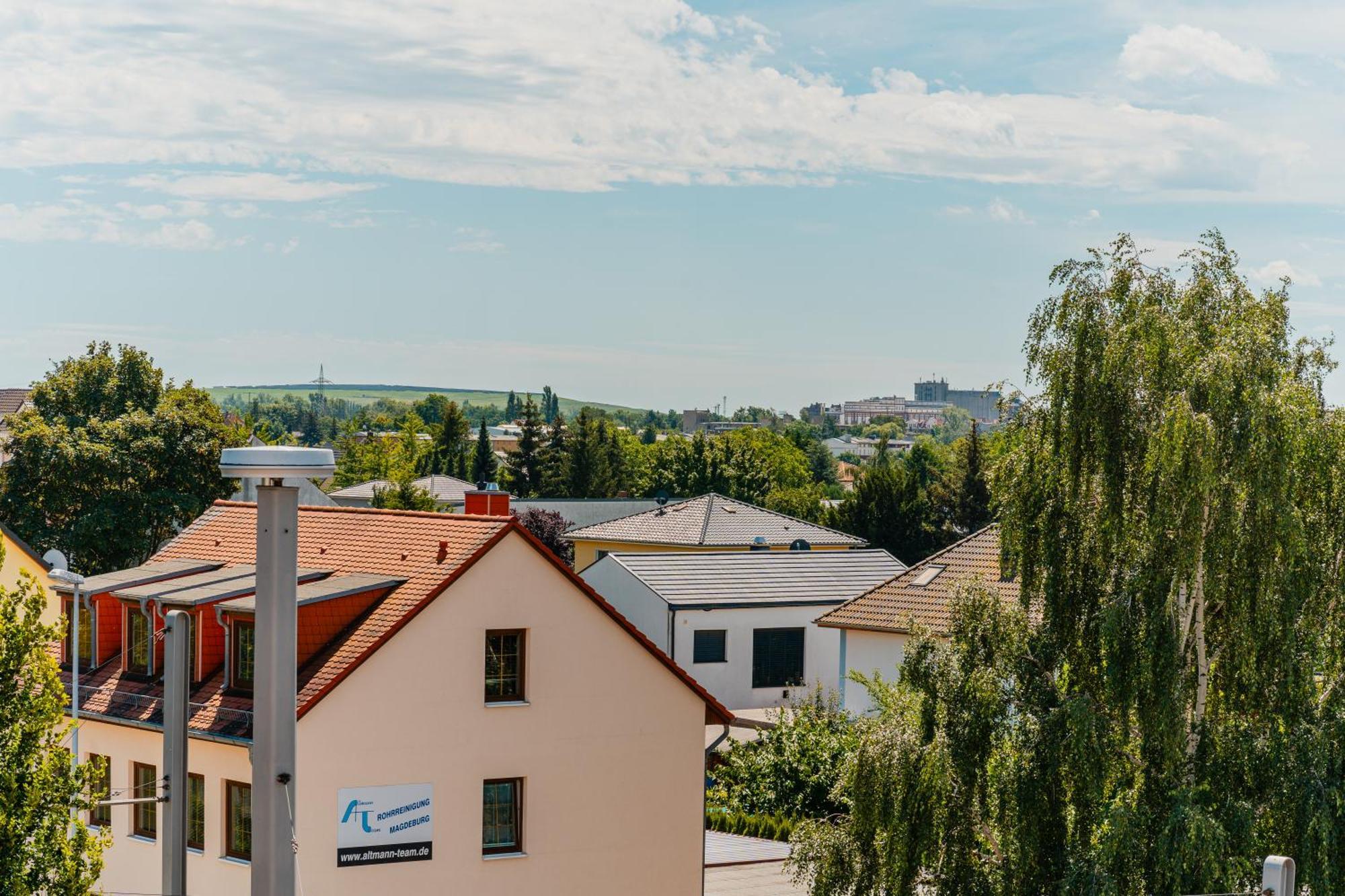 Zentrale Wohlfuehlwohnung - Ideal Fuer Ihren Urlaub Oder Die Geschaeftsreise Магдебург Экстерьер фото